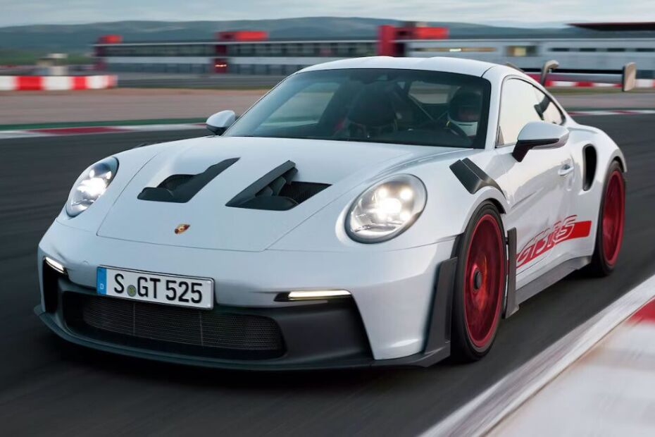 frente porsche 911 gtr3 2023