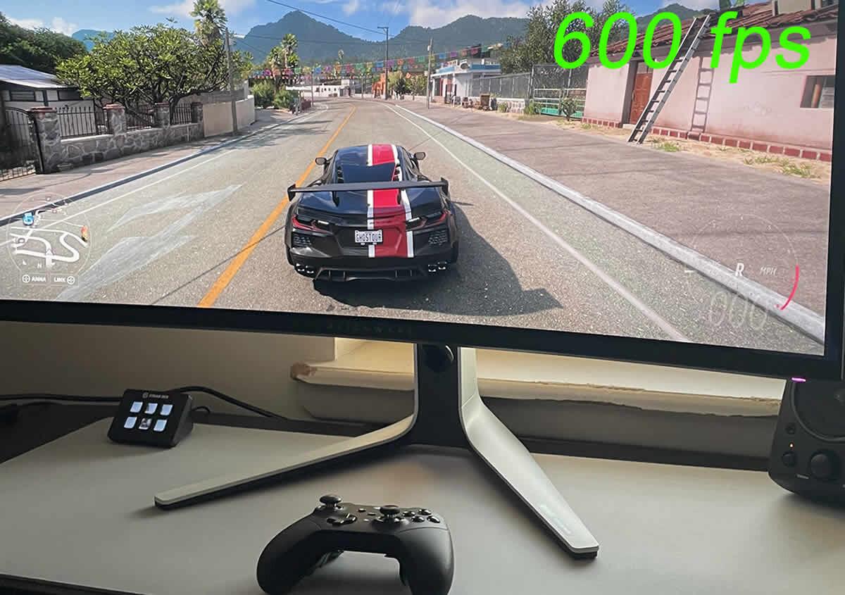 primeiro monitor com 600 Hz que dá 600 fps
