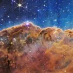 James Webb: Nasa divulga novas imagens feitas pelo telescópio penhasco cosmico