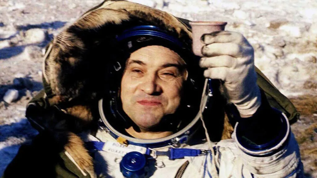 Morre astronauta Valeri Polyakov que passou mais tempo no espaço