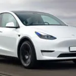 Tesla Model Y é o carro mais vendido do mundo ao passar Corolla no primeiro semestre de 2023 tesla model y
