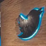Twitter: jornadas de trabalho longas ou pede pra sair