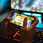 São 3,2 bilhões de jogadores em 2022, mas receita deve cair pela 1ª vez em 15 anos. Entenda São 3,2 bilhões de jogadores em 2022, mas receita deve cair pela 1ª vez em 15 anos. Entenda