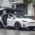Tesla lança Model X e Model S mais baratos e com menor alcance Tesla Model X