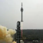 Índia lança 1ª teste para missão tripulada Gaganyaan de 2024 lancamento-teste-TV-D1-India