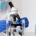 Aprovado 1º tratamento com edição genética nos EUA. Alvo é doença falciforme CRISPR-tratamento-genetico